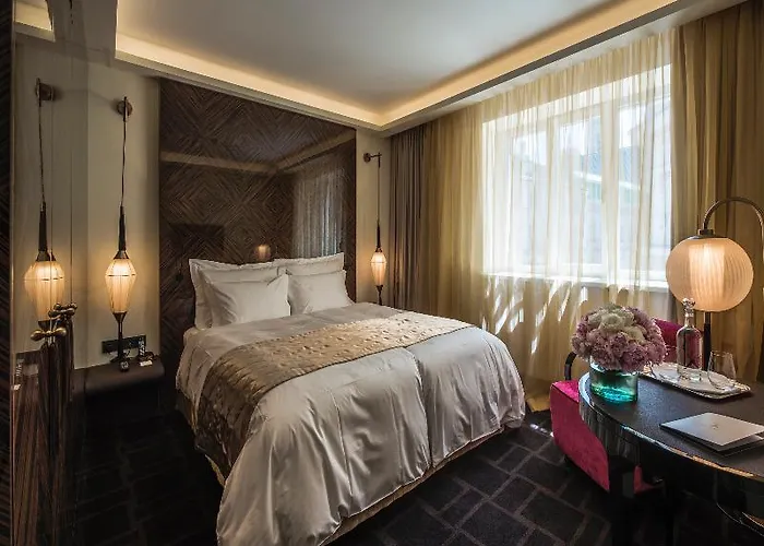 Lamee Hotel